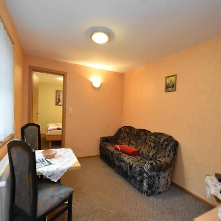 Apartment Nature Escape In